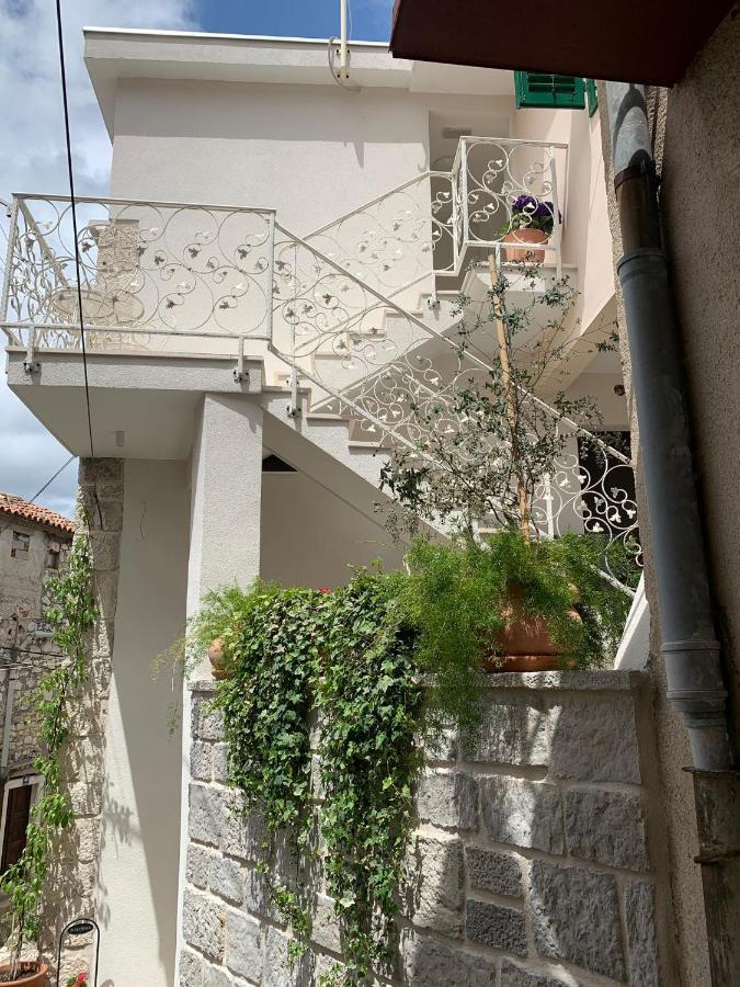 Karmelita'S Place Sibenik Exterior photo